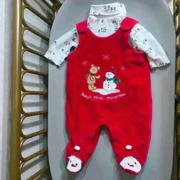 Vintage 100% cotton unisex baby’s first Christmas holiday footie set no flaws - Picture 1 of 4